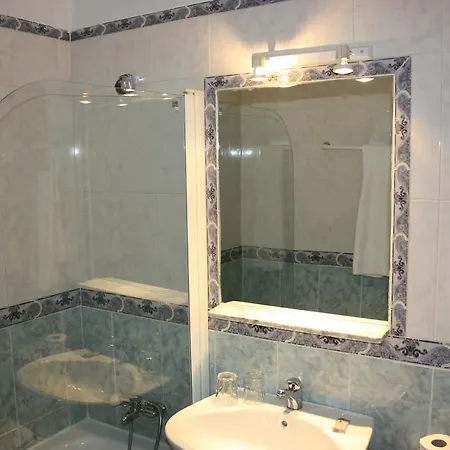 Pensionat La Estacion Ávila